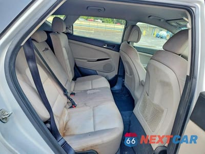 Zdjęcie 11 z 13 samochodu: 2016 HYUNDAI TUCSON SPORT VIN:KM8J3CA20GU170581 - miniatura