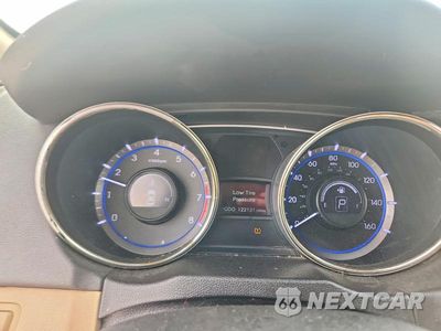 Zdjęcie 9 z 12 samochodu: 2013 HYUNDAI SONATA LIMITED VIN:5NPEC4AC1DH563693 - miniatura