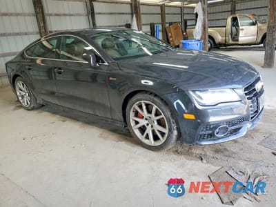 Czwarte zdjęcie samochodu z boku: 2013 AUDI A7 PRESTIGE VIN:WAU3GAFC1DN054588 - miniatura