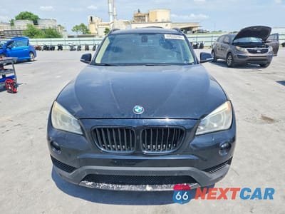 Piąte zdjęcie samochodu w środku: 2014 BMW X1 XDRIVE35I VIN:WBAVM5C56EVV93210 - miniatura