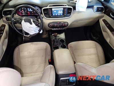 Zdjęcie 8 z 13 samochodu: 2017 KIA SORENTO LX VIN:5XYPG4A39HG296037 - miniatura