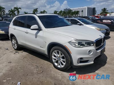 Czwarte zdjęcie samochodu z boku: 2016 BMW X5 XDRIVE35I VIN:5UXKR0C52G0P25291 - miniatura