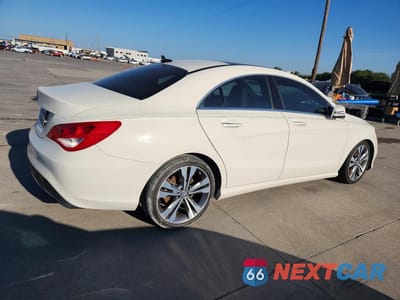 Trzecie zdjęcie samochodu z tyłu: 2017 MERCEDES-BENZ CLA 250 VIN:WDDSJ4EB3HN428091 - miniatura