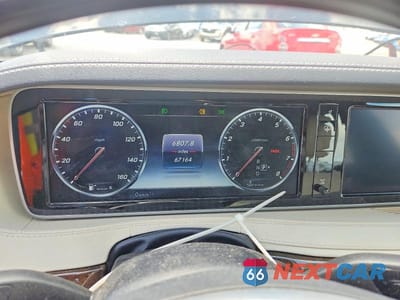 Zdjęcie 9 z 12 samochodu: 2016 MERCEDES-BENZ S 550 VIN:WDDUG8CB5GA247839 - miniatura