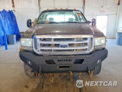 Piąte zdjęcie samochodu w środku: 2003 FORD F250 SUPER DUTY VIN:1FTNX21L83ED87667 - miniatura
