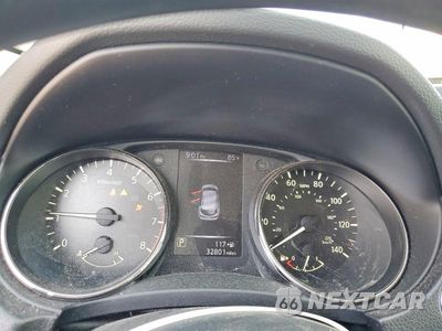 Zdjęcie 9 z 14 samochodu: 2017 NISSAN ROGUE SPORT SV VIN:JN1BJ1CP1HW013842 - miniatura
