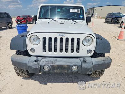 Piąte zdjęcie samochodu w środku: 2015 JEEP WRANGLER UNLIMITED SPORT VIN:1C4BJWDG1FL637521 - miniatura