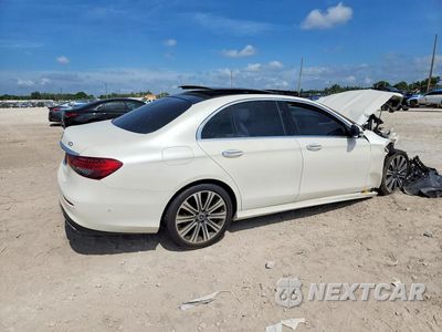 Trzecie zdjęcie samochodu z tyłu: 2021 MERCEDES-BENZ E 350 VIN:W1KZF8DB1MA969148 - miniatura