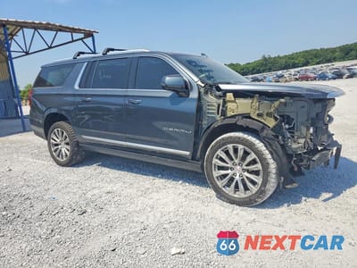 Czwarte zdjęcie samochodu z boku: 2021 GMC YUKON XL DENALI VIN:1GKS2JKL0MR245600 - miniatura