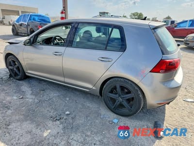 Drugie zdjęcie samochodu z przodu: 2015 VOLKSWAGEN GOLF VIN:3VW217AU7FM011581 - miniatura