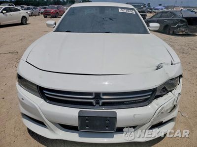Piąte zdjęcie samochodu w środku: 2017 DODGE CHARGER SE AWD VIN:2C3CDXBG8HH625486 - miniatura