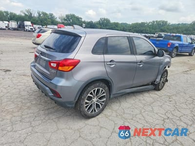Trzecie zdjęcie samochodu z tyłu: 2019 MITSUBISHI OUTLANDER SPORT ES VIN:JA4AP3AU5KU015974 - miniatura