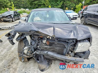 Piąte zdjęcie samochodu w środku: 2010 CHRYSLER 300 TOURING VIN:2C3CA5CV6AH164935 - miniatura