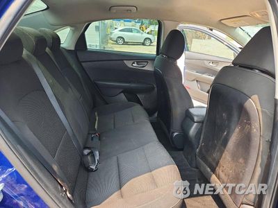 Zdjęcie 10 z 13 samochodu: 2019 KIA FORTE LXS VIN:3KPF24ADXKE120878 - miniatura