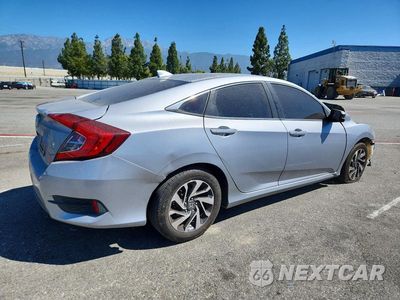 Trzecie zdjęcie samochodu z tyłu: 2017 HONDA CIVIC EX VIN:2HGFC2F7XHH573336 - miniatura
