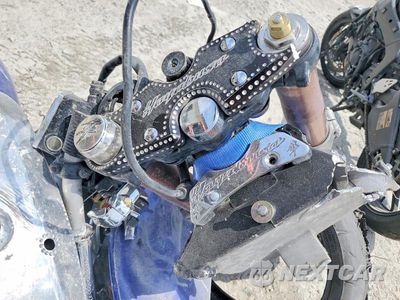 Zdjęcie 7 z 8 samochodu: 2005 SUZUKI GSX1300 RK5 VIN:JS1GW71A252102600 - miniatura