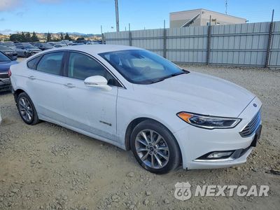 Czwarte zdjęcie samochodu z boku: 2017 FORD FUSION SE HYBRID VIN:3FA6P0LU1HR408898 - miniatura