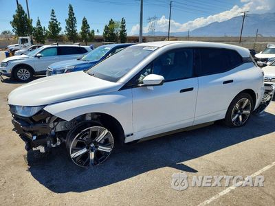 2026 BMW IX XDRIVE45 WB543CF02TCX33439 - główne zdjęcie licytacji z USA - miniatura