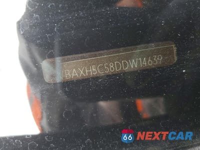 Zdjęcie 12 z 12 samochodu: 2013 BMW 528 XI VIN:WBAXH5C58DDW14639 - miniatura