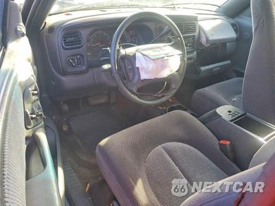 Zdjęcie 8 z 12 samochodu: 1999 DODGE DAKOTA VIN:1B7GL22X7XS284995 - miniatura