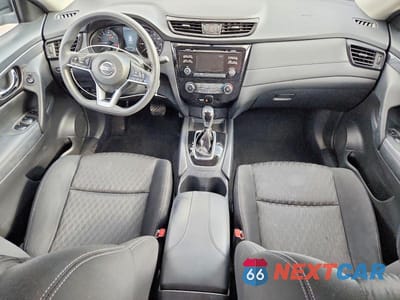 Zdjęcie 8 z 14 samochodu: 2017 NISSAN ROGUE S VIN:KNMAT2MV5HP569474 - miniatura