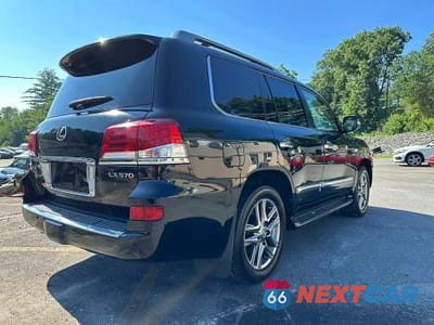 Trzecie zdjęcie samochodu z tyłu: 2015 LEXUS LX 570 VIN:JTJHY7AX1F4166719 - miniatura