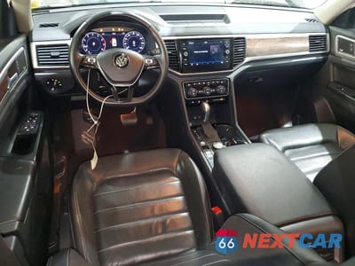 Zdjęcie 8 z 13 samochodu: 2018 VOLKSWAGEN ATLAS SEL PREMIUM VIN:1V2NR2CA7JC576355 - miniatura