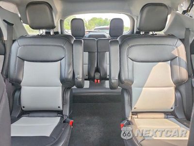 Zdjęcie 10 z 13 samochodu: 2022 FORD EXPLORER XLT VIN:1FMSK8DH8NGB27459 - miniatura