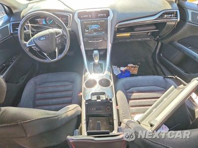 Zdjęcie 8 z 12 samochodu: 2013 FORD FUSION SE VIN:3FA6P0HR1DR376825 - miniatura