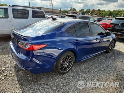 Trzecie zdjęcie samochodu z tyłu: 2025 TOYOTA CAMRY XSE VIN:4T1DBADK9SU015391 - miniatura