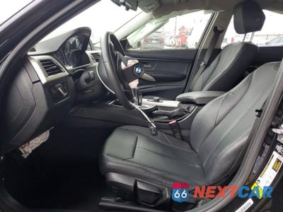Zdjęcie 7 z 12 samochodu: 2014 BMW 320 I VIN:WBA3B1C52EP680760 - miniatura
