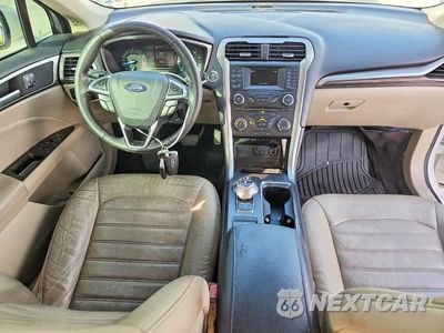 Zdjęcie 8 z 12 samochodu: 2017 FORD FUSION SE VIN:3FA6P0HD5HR287415 - miniatura