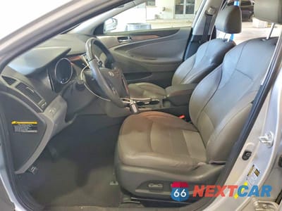 Zdjęcie 7 z 12 samochodu: 2012 HYUNDAI SONATA HYBRID VIN:KMHEC4A4XCA033751 - miniatura