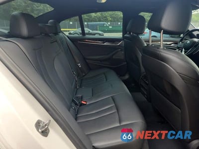 Zdjęcie 10 z 12 samochodu: 2020 BMW 530 XI VIN:WBAJR7C04LBP96370 - miniatura