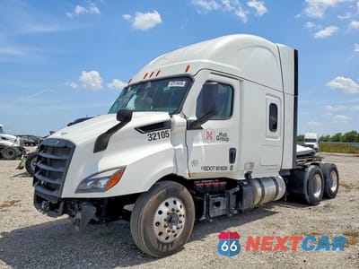 2022 FREIGHTLINER CASCADIA 116 SEMI TRUCK 3AKJHPDV5NSNH9769 - główne zdjęcie licytacji z USA - miniatura
