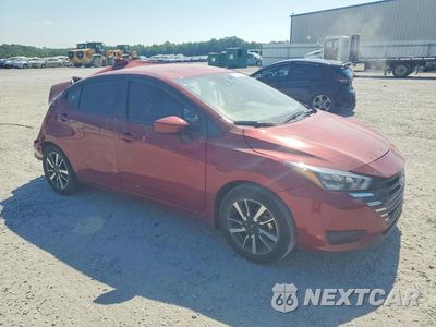 Czwarte zdjęcie samochodu z boku: 2025 NISSAN VERSA SV VIN:3N1CN8EVXSL862555 - miniatura