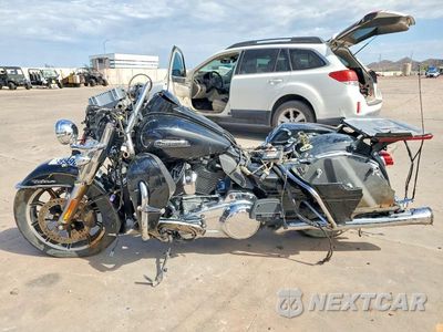 Trzecie zdjęcie samochodu z tyłu: 2017 HARLEY-DAVIDSON FLHTCU ULTRA CLASSIC ELECTRA GLIDE VIN:1HD1FCC15HB617952 - miniatura