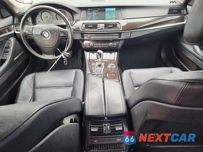 Zdjęcie 8 z 13 samochodu: 2012 BMW 528 XI VIN:WBAXH5C52CDW09340 - miniatura