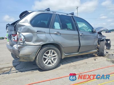 Trzecie zdjęcie samochodu z tyłu: 2004 BMW X5 3.0I VIN:5UXFA13514LU41384 - miniatura