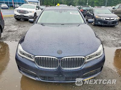 Piąte zdjęcie samochodu w środku: 2018 BMW 750 XI VIN:WBA7F2C58JG423821 - miniatura