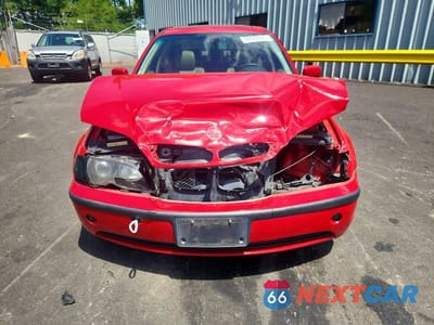 Piąte zdjęcie samochodu w środku: 2003 BMW 325 I VIN:WBAET37403NJ29920 - miniatura