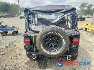 Zdjęcie 6 z 12 samochodu: 1983 JEEP JEEP CJ7 VIN:1JCCN87E2DT005315 - miniatura