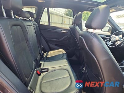 Zdjęcie 11 z 13 samochodu: 2018 BMW X1 XDRIVE28I VIN:WBXHT3C30J5K25396 - miniatura