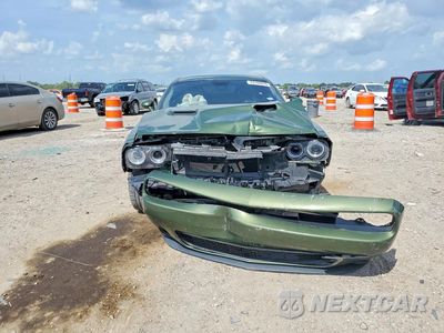 Piąte zdjęcie samochodu w środku: 2018 DODGE CHALLENGER SXT VIN:2C3CDZAGXJH271053 - miniatura