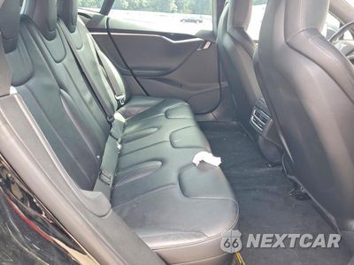 Zdjęcie 11 z 13 samochodu: 2015 TESLA MODEL S 60 VIN:5YJSA1S10FFP73384 - miniatura