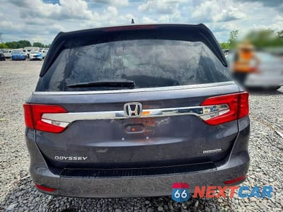 Zdjęcie 6 z 13 samochodu: 2020 HONDA ODYSSEY TOURING VIN:5FNRL6H87LB040500 - miniatura
