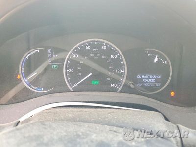 Zdjęcie 9 z 12 samochodu: 2011 LEXUS CT 200 VIN:JTHKD5BH8B2039034 - miniatura