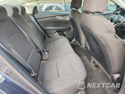 Zdjęcie 10 z 13 samochodu: 2020 KIA FORTE LXS VIN:3KPF24ADXLE167992 - miniatura