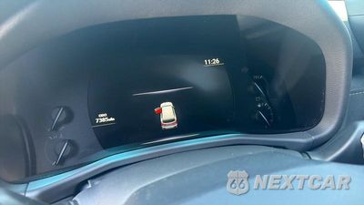 Zdjęcie 8 z 10 samochodu: 2024 LEXUS LX 600 LUXURY VIN:JTJGB7CX5R4065214 - miniatura