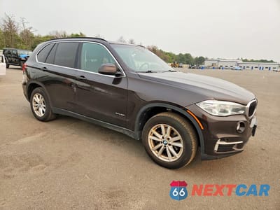 Czwarte zdjęcie samochodu z boku: 2015 BMW X5 XDRIVE35I VIN:5UXKR0C56F0K58102 - miniatura